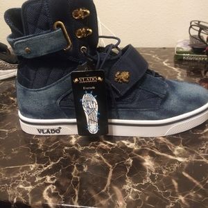 VLADO SIZE 13